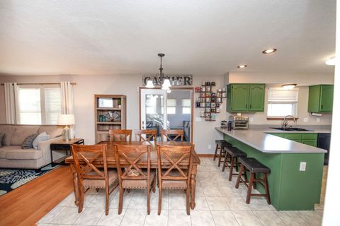 Tiny photo for 4622 Nottingham Drive, Lafayette, IN 47909 (MLS # 202542642)