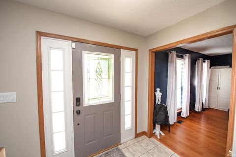 Tiny photo for 4622 Nottingham Drive, Lafayette, IN 47909 (MLS # 202542642)