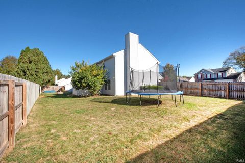 Tiny photo for 4622 Nottingham Drive, Lafayette, IN 47909 (MLS # 202542642)