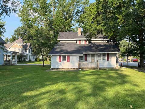 Tiny photo for 418 S Main Street, Monticello, IN 47960 (MLS # 202603733)