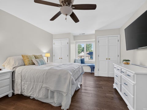 Tiny photo for 25424 N Shore Drive, Elkhart, IN 46514 (MLS # 202638027)