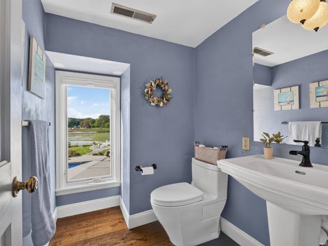Tiny photo for 25424 N Shore Drive, Elkhart, IN 46514 (MLS # 202638027)