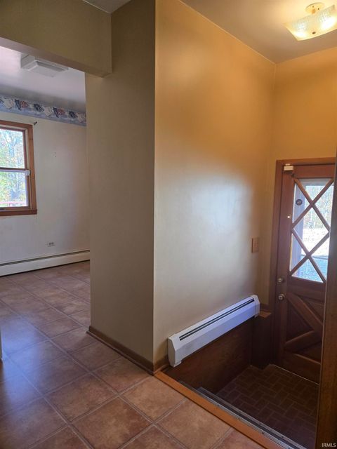 Tiny photo for 1605 E Woodland Drive, Bloomington, IN 47408 (MLS # 202545486)