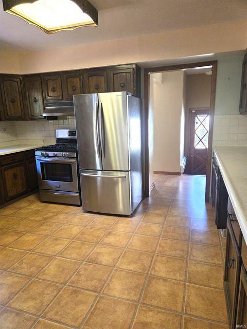 Tiny photo for 1605 E Woodland Drive, Bloomington, IN 47408 (MLS # 202545486)