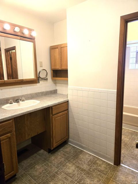 Tiny photo for 1605 E Woodland Drive, Bloomington, IN 47408 (MLS # 202545486)