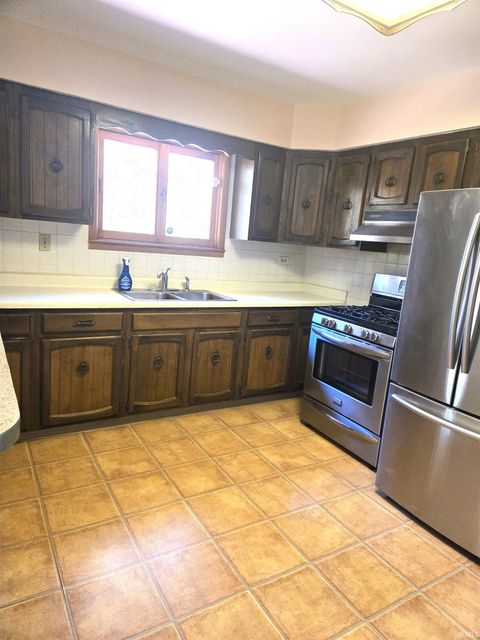 Tiny photo for 1605 E Woodland Drive, Bloomington, IN 47408 (MLS # 202545486)