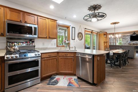 Tiny photo for 33671 Woodmont Ridge Drive, New Carlisle, IN 46552 (MLS # 202618501)