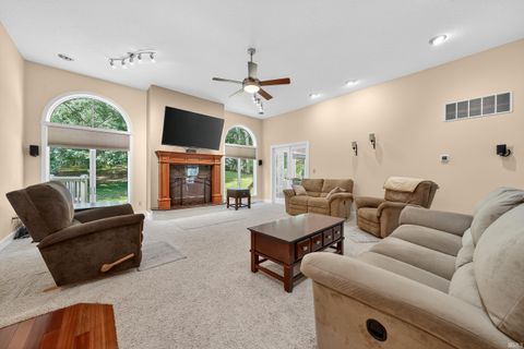Tiny photo for 2835 E PR 225 North Dr, Logansport, IN 46947 (MLS # 202532913)