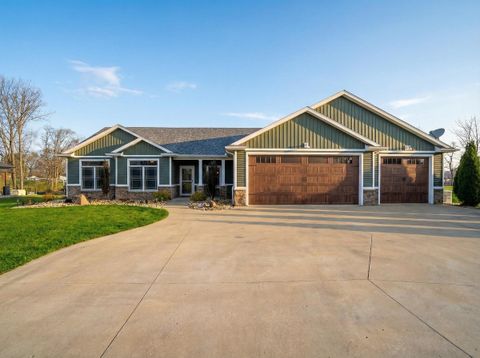 Tiny photo for 3640 S 1175 E, Lagrange, IN 46761 (MLS # 202612358)