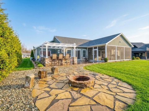 Tiny photo for 3640 S 1175 E, Lagrange, IN 46761 (MLS # 202612358)