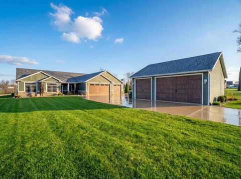 Tiny photo for 3640 S 1175 E, Lagrange, IN 46761 (MLS # 202612358)