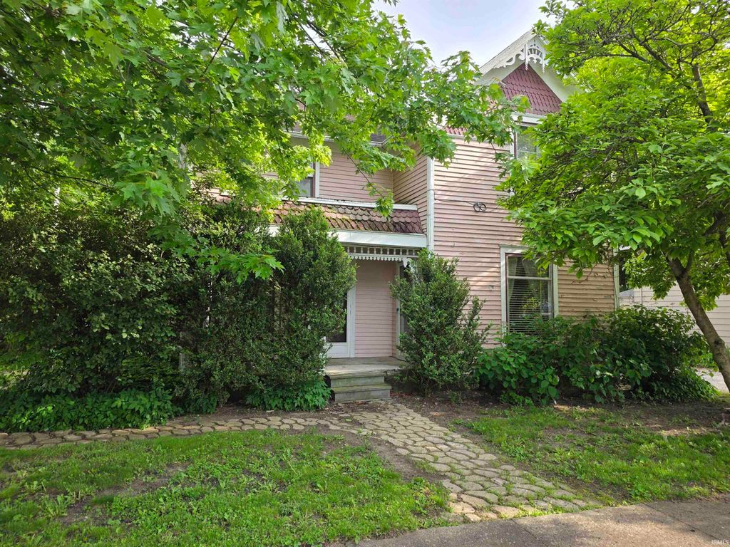 Photo of 114 E Tulley Street, Churubusco, IN 46723 (MLS # 202620742)