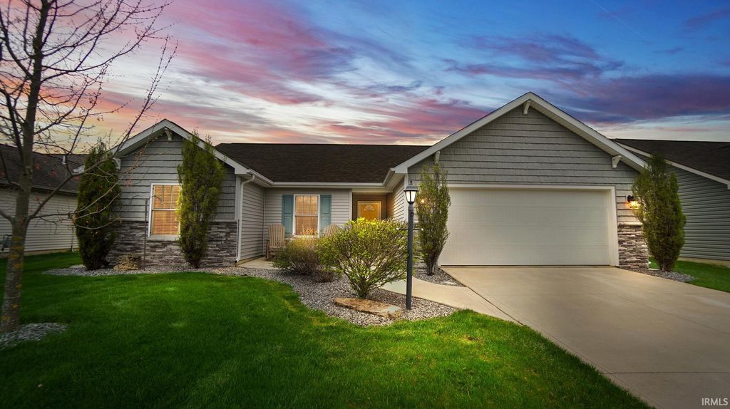 Photo of 15911 Classic Lake Drive, Huntertown, IN 46748 (MLS # 202613728)