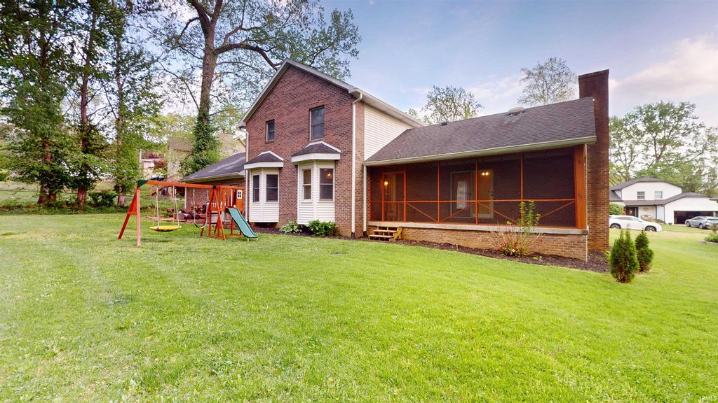 Photo of 7816 Greenbriar Drive, Evansville, IN 47710 (MLS # 202614165)