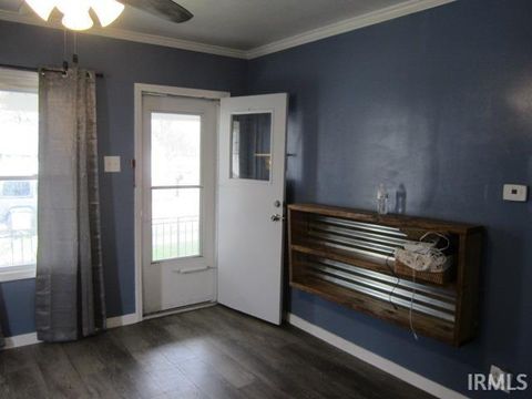 Tiny photo for 3109 Lawton Avenue, Elkhart, IN 46517 (MLS # 202612135)