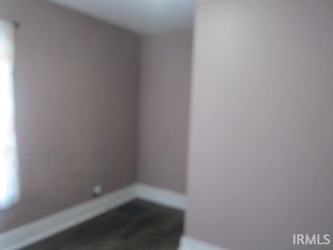 Tiny photo for 3109 Lawton Avenue, Elkhart, IN 46517 (MLS # 202612135)