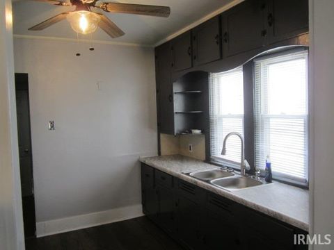 Tiny photo for 3109 Lawton Avenue, Elkhart, IN 46517 (MLS # 202612135)