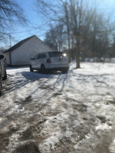 Tiny photo for 410 E Chicago Street, Columbia City, IN 46725 (MLS # 202606704)