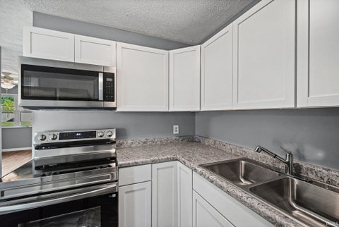 Tiny photo for 2560 Robinwood Drive, Lafayette, IN 47909 (MLS # 202642073)