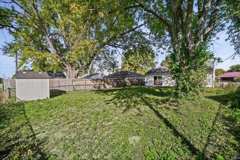 Tiny photo for 2560 Robinwood Drive, Lafayette, IN 47909 (MLS # 202642073)