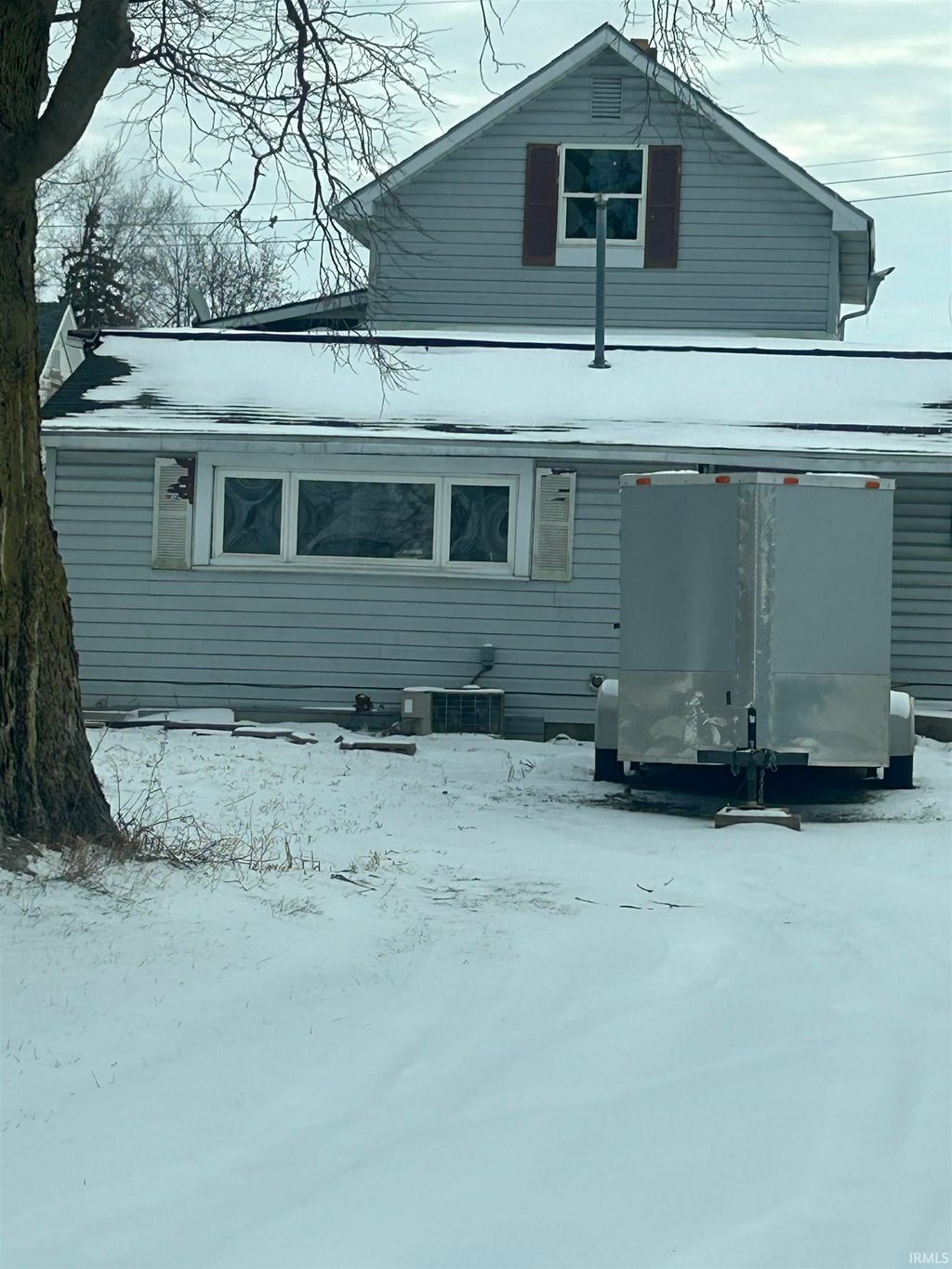 Photo of 422 S Jefferson Street, Montpelier, IN 47359 (MLS # 202549566)