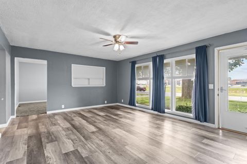 Tiny photo for 1304 Imperial Drive, Kokomo, IN 46902 (MLS # 202530116)