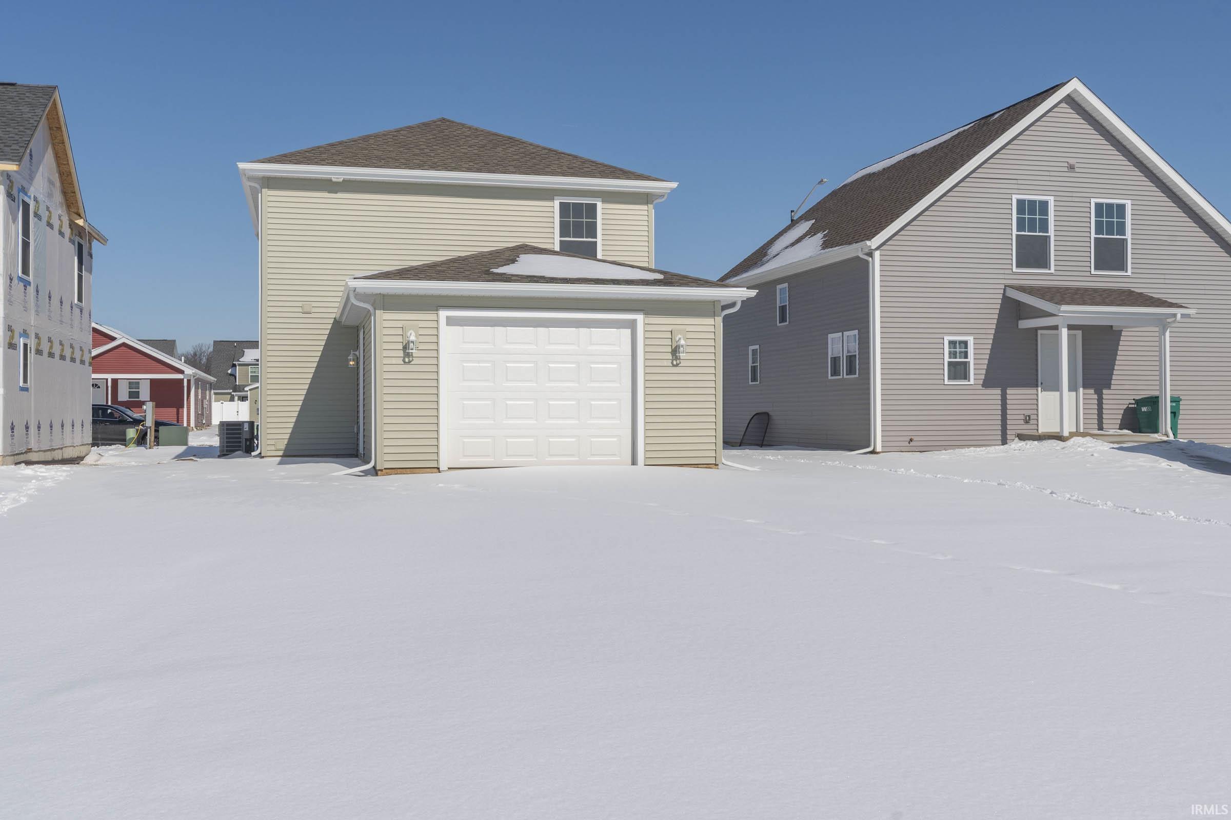 Mishawaka, Indiana 46544, United States, 3 Bedrooms Bedrooms, ,2 BathroomsBathrooms,Residential,Active,82