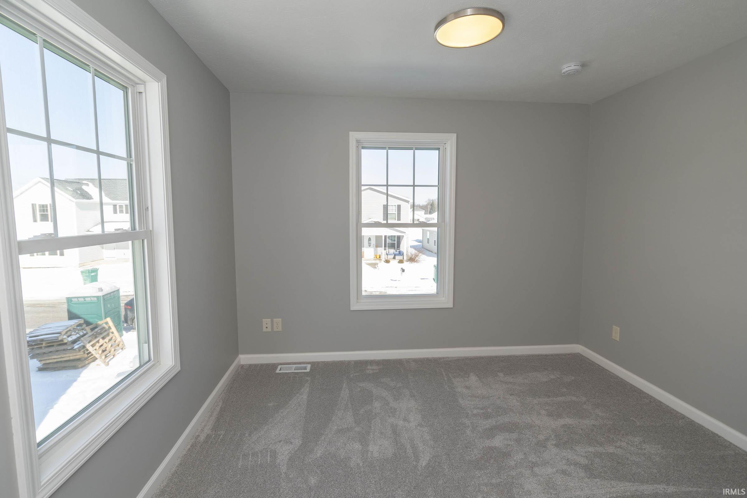 Mishawaka, Indiana 46544, United States, 3 Bedrooms Bedrooms, ,2 BathroomsBathrooms,Residential,Active,82