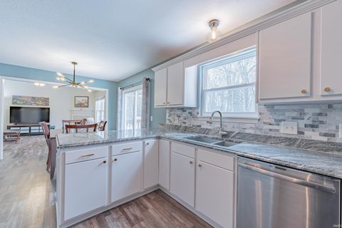 Tiny photo for 659 S Solitude Court, Bloomington, IN 47403 (MLS # 202603560)