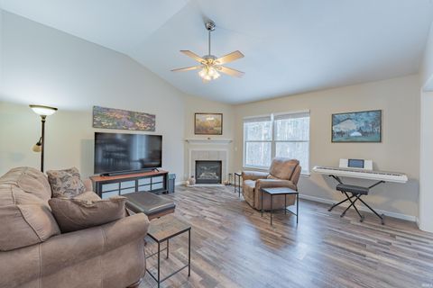 Tiny photo for 659 S Solitude Court, Bloomington, IN 47403 (MLS # 202603560)