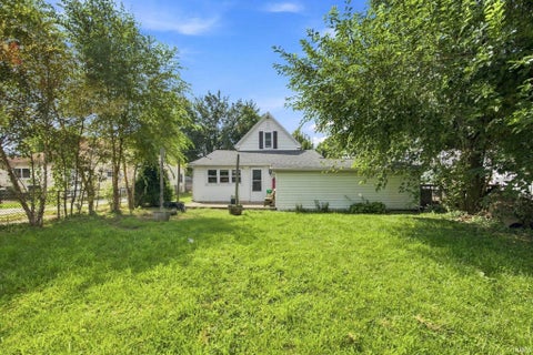 Tiny photo for 1622 Virginia Street, Lafayette, IN 47905 (MLS # 202636893)
