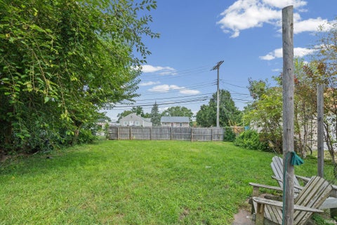 Tiny photo for 1622 Virginia Street, Lafayette, IN 47905 (MLS # 202636893)