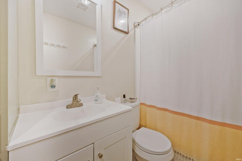 Tiny photo for 11225 Sharon Drive, Evansville, IN 47712 (MLS # 202632048)