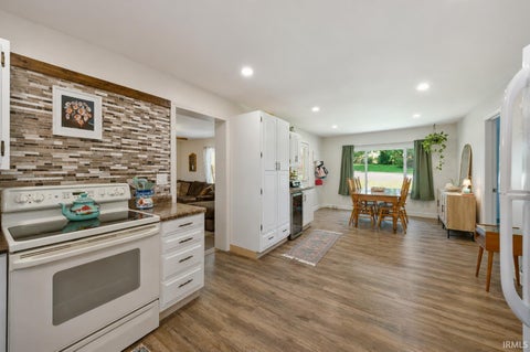 Tiny photo for 11225 Sharon Drive, Evansville, IN 47712 (MLS # 202632048)