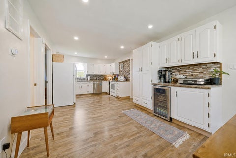 Tiny photo for 11225 Sharon Drive, Evansville, IN 47712 (MLS # 202632048)