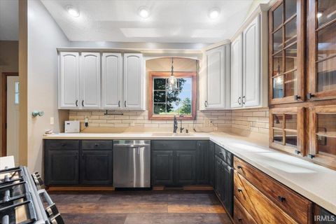 Tiny photo for 1353 S 1038 E, Greentown, IN 46936 (MLS # 202627370)