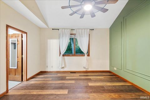 Tiny photo for 1353 S 1038 E, Greentown, IN 46936 (MLS # 202627370)