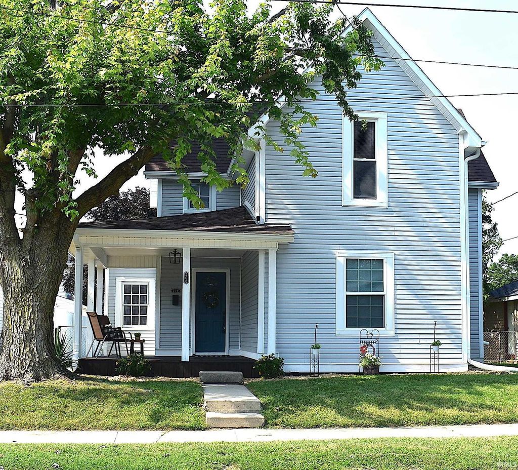 Photo of 206 E Green Street, Frankfort, IN 46041 (MLS # 202628294)