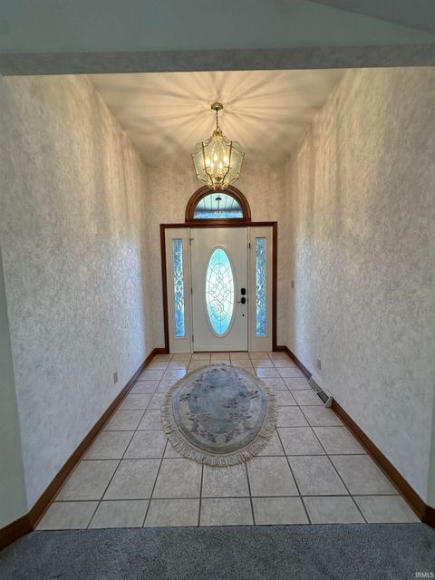 Tiny photo for 816 Lakeside Drive, Kokomo, IN 46901 (MLS # 202538154)