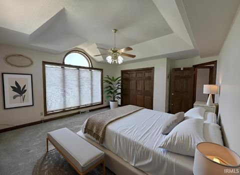 Tiny photo for 816 Lakeside Drive, Kokomo, IN 46901 (MLS # 202538154)