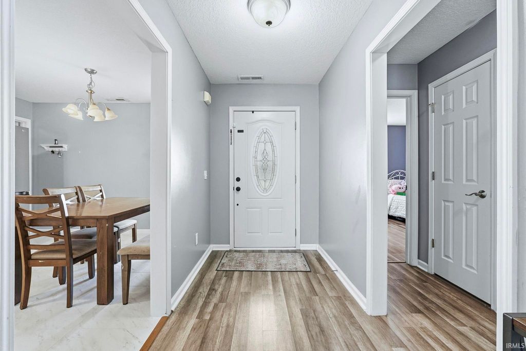 Photo of 7826 Noble Ridge, Fort Wayne, IN 46825 (MLS # 202607377)