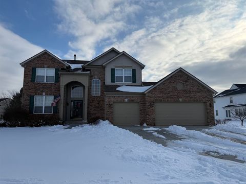 Photo of 6831 Trailside Drive, Avon, IN 46123 (MLS # 202603653)