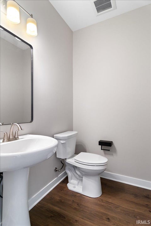 Tiny photo for 5093 Jackson Drive, Newburgh, IN 47630 (MLS # 202613360)