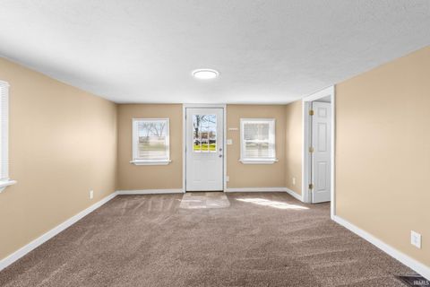Tiny photo for 702-704 N West Boulevard, Elkhart, IN 46514 (MLS # 202609298)