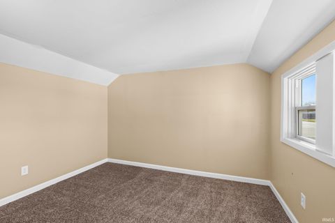 Tiny photo for 702-704 N West Boulevard, Elkhart, IN 46514 (MLS # 202609298)