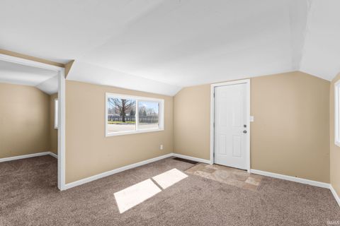 Tiny photo for 702-704 N West Boulevard, Elkhart, IN 46514 (MLS # 202609298)
