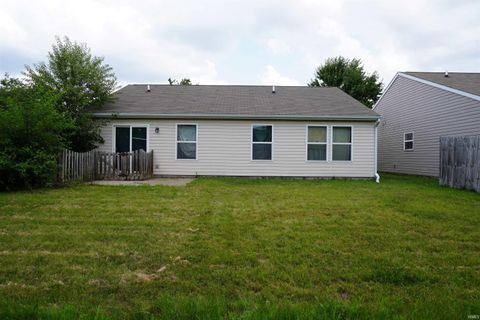 Tiny photo for 2707 Queencastle Drive, Lafayette, IN 47909 (MLS # 202628808)