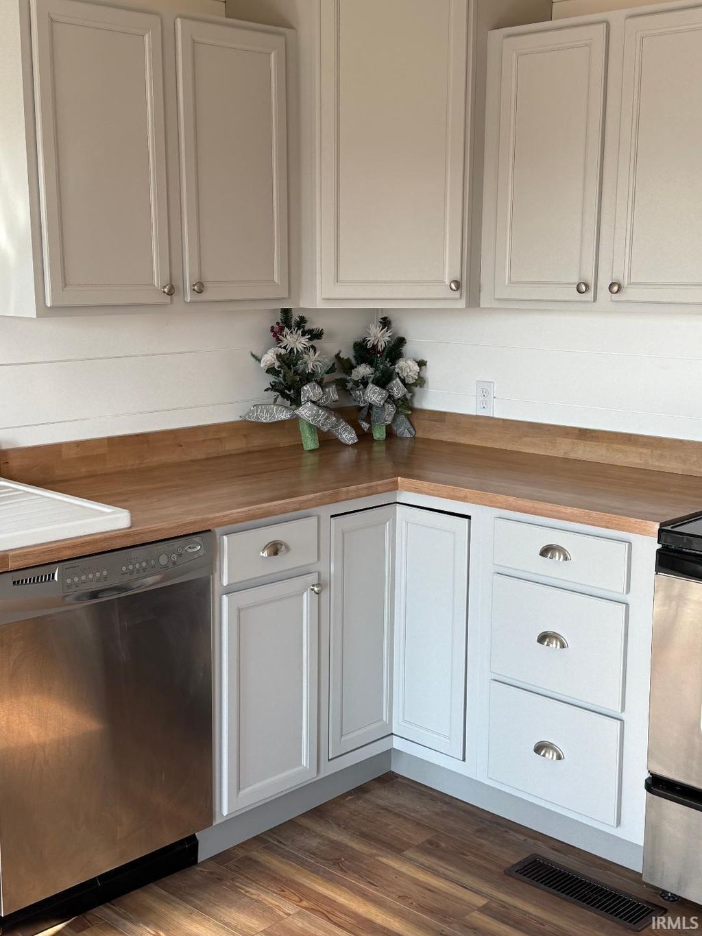 Photo of 4833 N SHILOH CHURCH Road, Patoka, IN 47666 (MLS # 202548282)