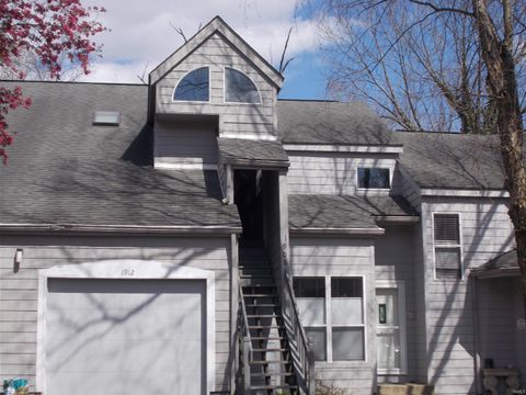 Photo of 1982 E Bay Pointe Drive #C34, Bloomington, IN 47401 (MLS # 202609001)