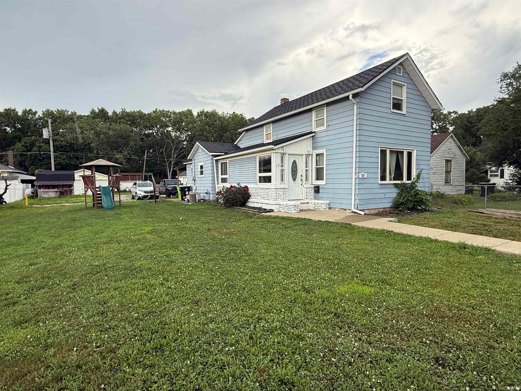 Photo of 221 Grove Street, Logansport, IN 46947 (MLS # 202629192)